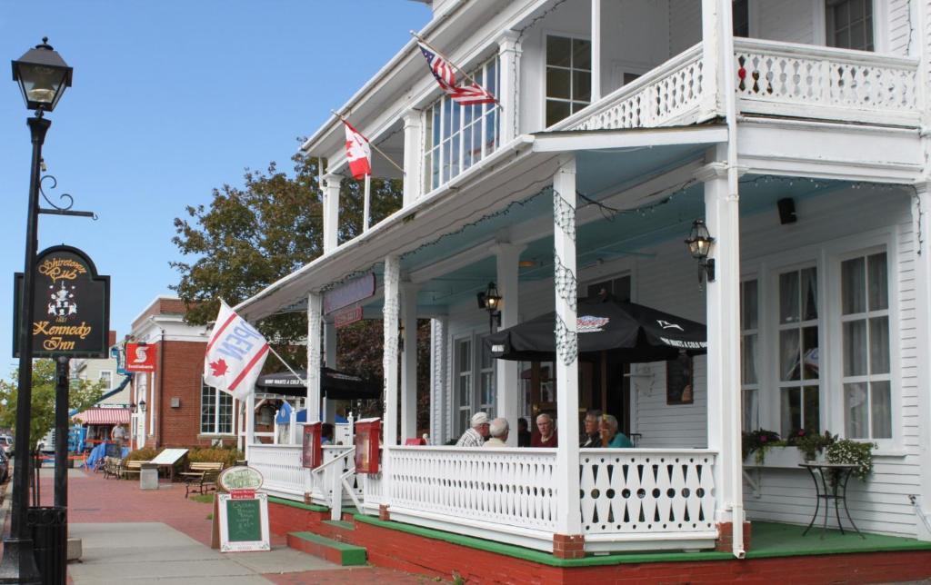 Kennedy Inn St. Andrews By The Sea Exterior photo